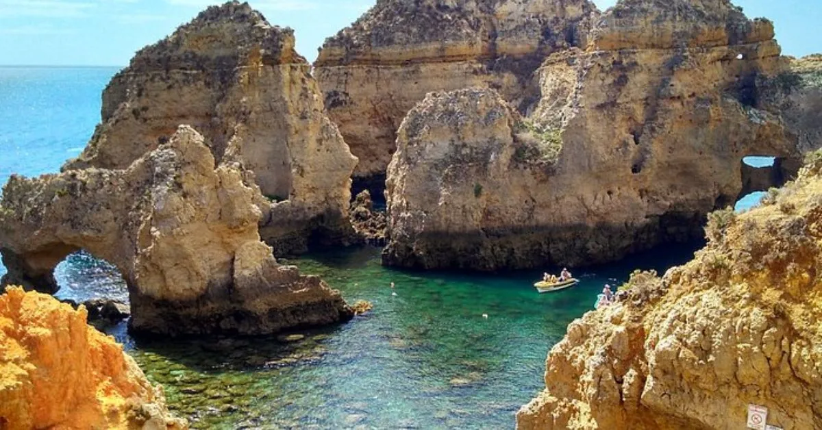 EasyJet Faro Office in Portugal