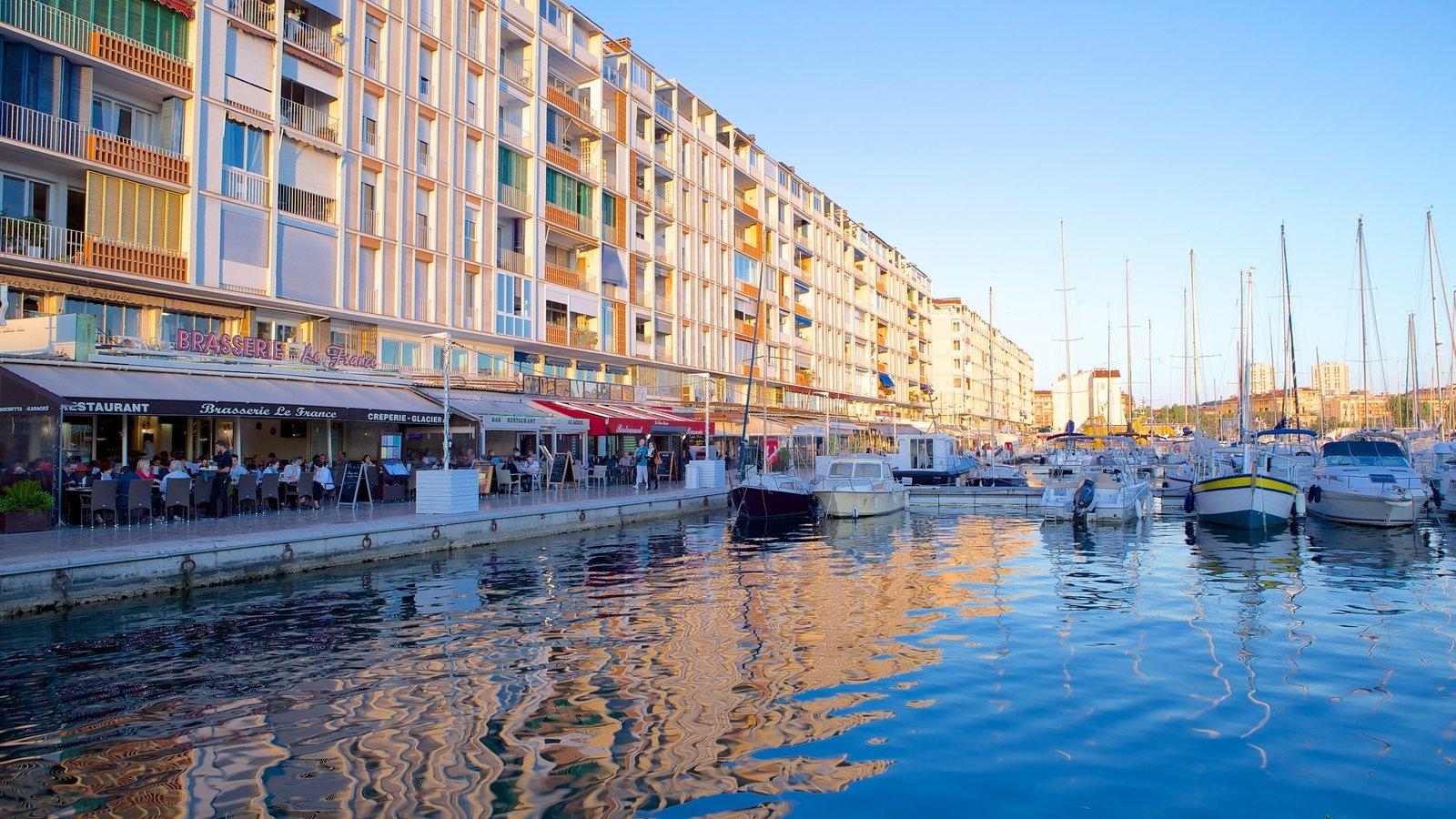 EasyJet Toulon Office in France